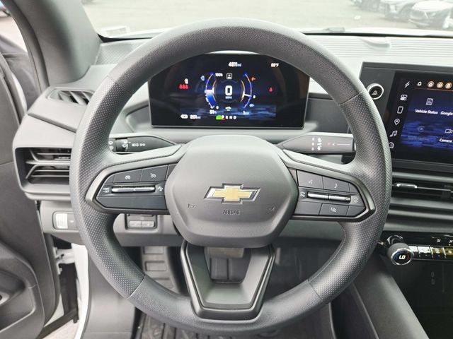 Chevrolet Silverado EV Vehicle Full-screen Gallery Image 17