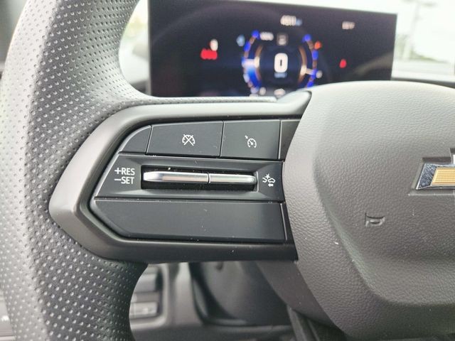 Chevrolet Silverado EV Vehicle Full-screen Gallery Image 18