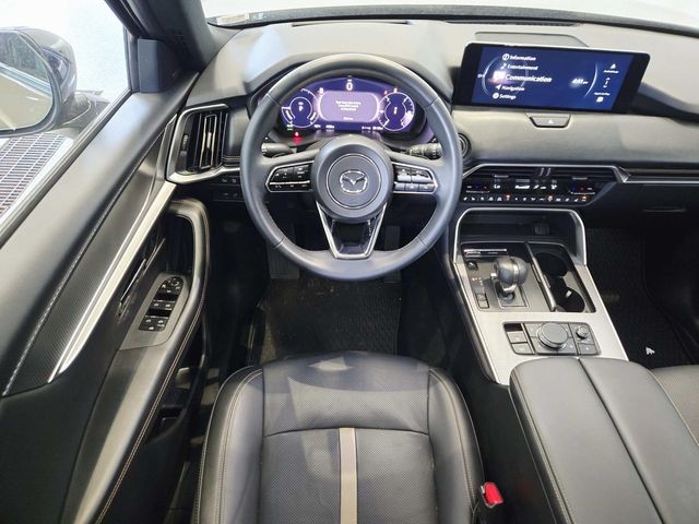 Mazda CX-70 PHEV Vehicle Full-screen Gallery Image 08