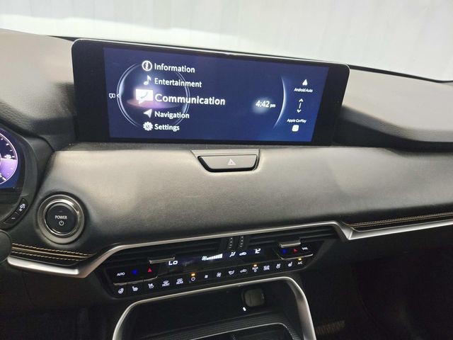 Mazda CX-70 PHEV Vehicle Full-screen Gallery Image 21