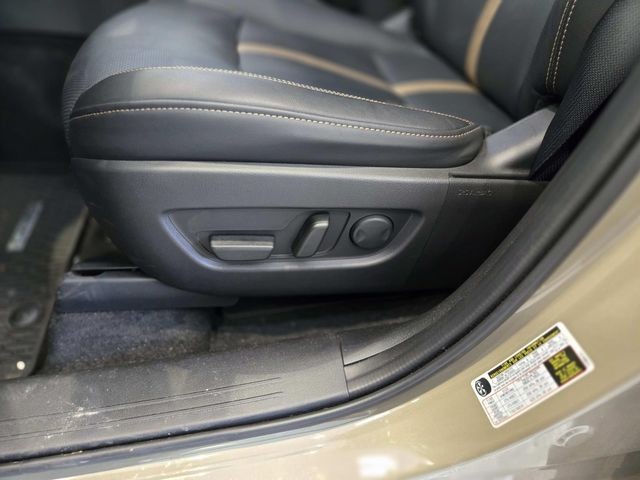 Mazda CX-70 PHEV Vehicle Full-screen Gallery Image 34