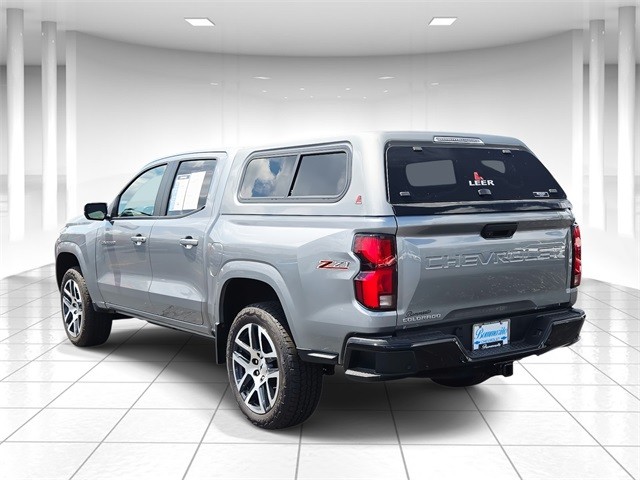 Chevrolet Colorado Vehicle Full-screen Gallery Image 03