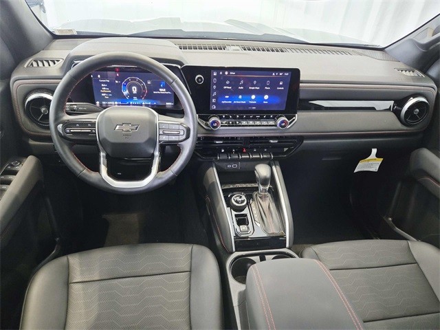 Chevrolet Colorado Vehicle Full-screen Gallery Image 07