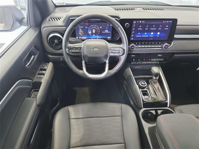 Chevrolet Colorado Vehicle Full-screen Gallery Image 08