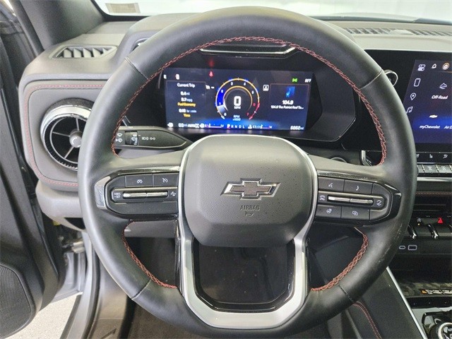 Chevrolet Colorado Vehicle Full-screen Gallery Image 19