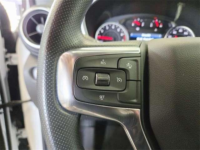 Chevrolet Blazer Vehicle Full-screen Gallery Image 17