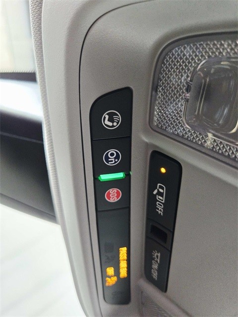 Chevrolet Blazer Vehicle Full-screen Gallery Image 30