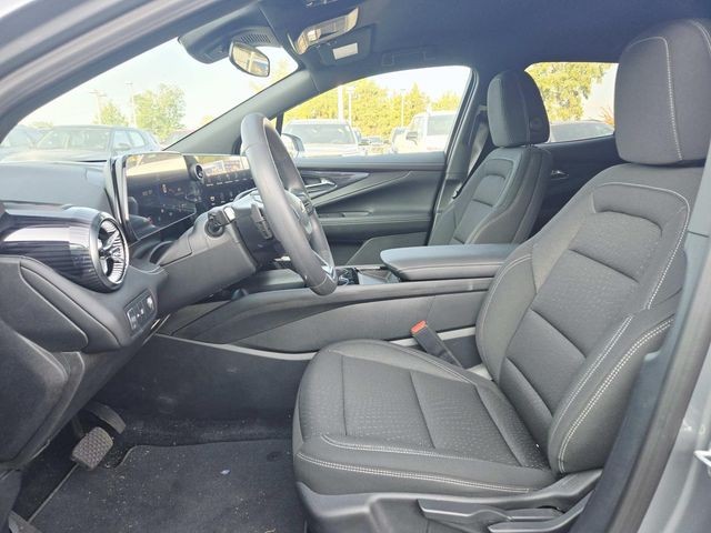 Chevrolet Blazer EV Vehicle Full-screen Gallery Image 08