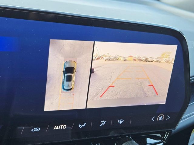 Chevrolet Blazer EV Vehicle Full-screen Gallery Image 21