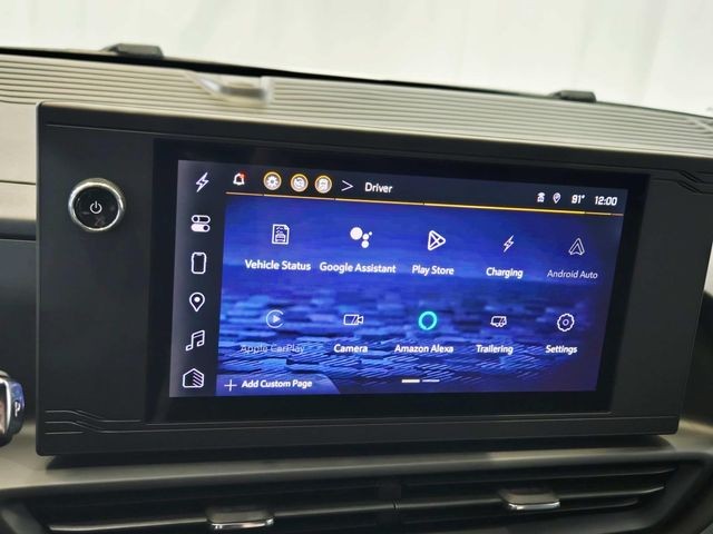 Chevrolet Silverado EV Vehicle Full-screen Gallery Image 22