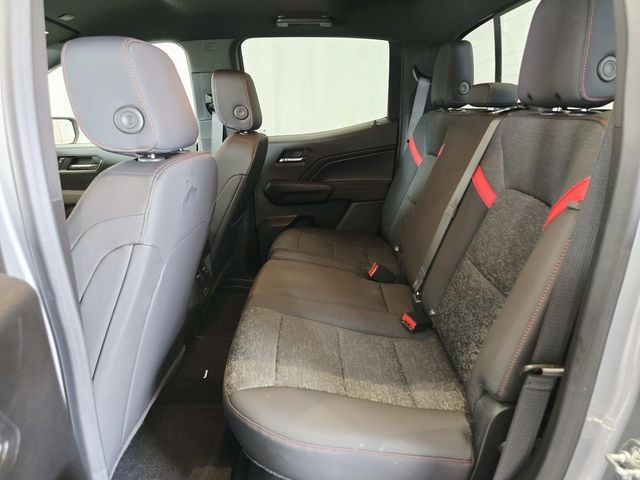 Chevrolet Colorado Vehicle Full-screen Gallery Image 09