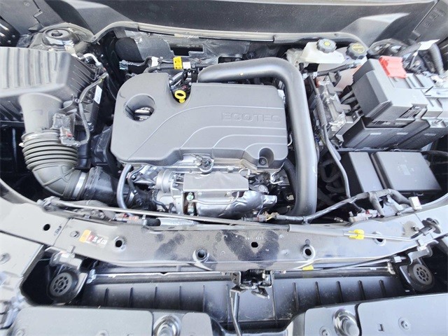 Chevrolet Equinox Vehicle Full-screen Gallery Image 14