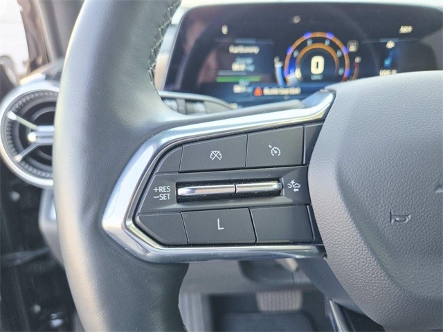 Chevrolet Equinox Vehicle Full-screen Gallery Image 16