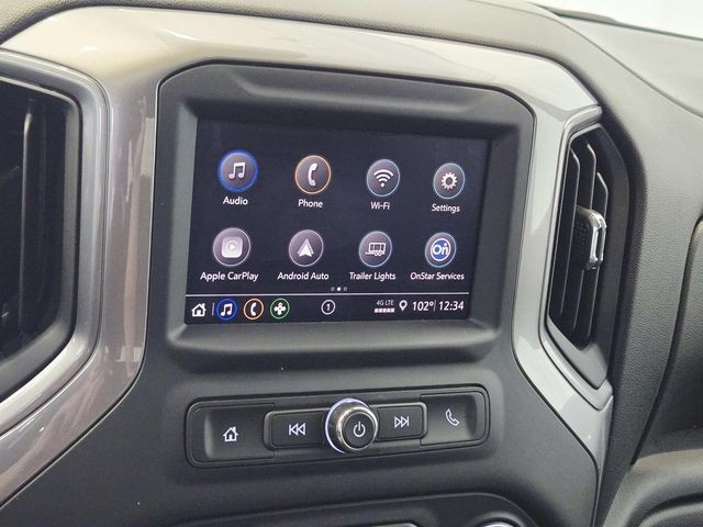 Chevrolet Silverado 1500 Vehicle Full-screen Gallery Image 19