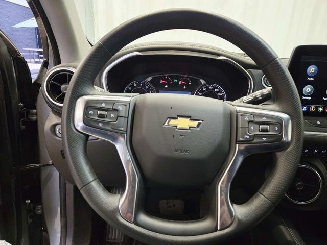 Chevrolet Blazer Vehicle Full-screen Gallery Image 15