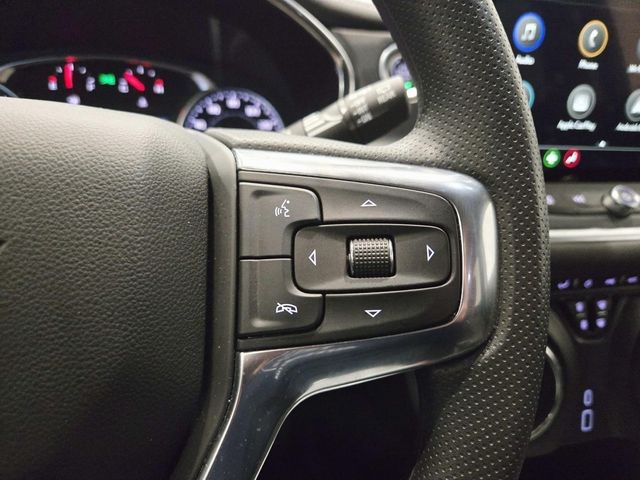 Chevrolet Blazer Vehicle Full-screen Gallery Image 17