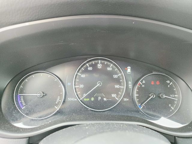 Mazda CX-50 Hybrid Vehicle Full-screen Gallery Image 08