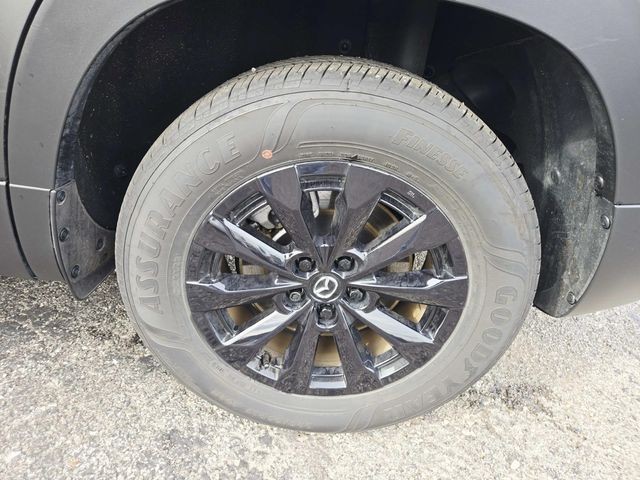 Mazda CX-50 Hybrid Vehicle Full-screen Gallery Image 13