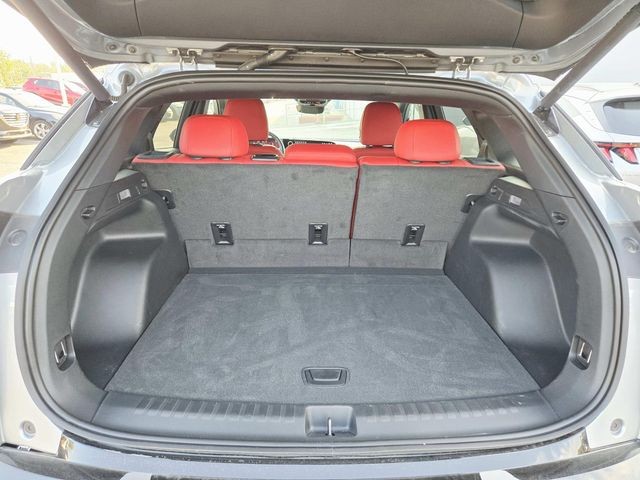 Chevrolet Blazer EV Vehicle Full-screen Gallery Image 11