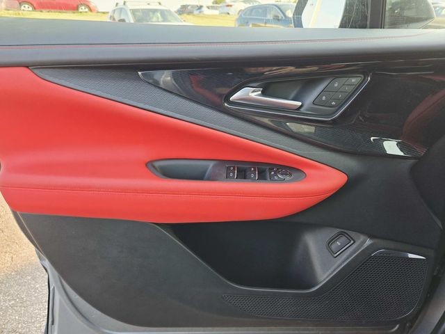 Chevrolet Blazer EV Vehicle Full-screen Gallery Image 25