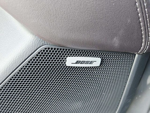 Mazda CX-5 Vehicle Full-screen Gallery Image 34