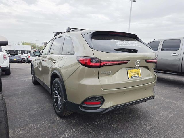 Mazda CX-70 Vehicle Full-screen Gallery Image 03