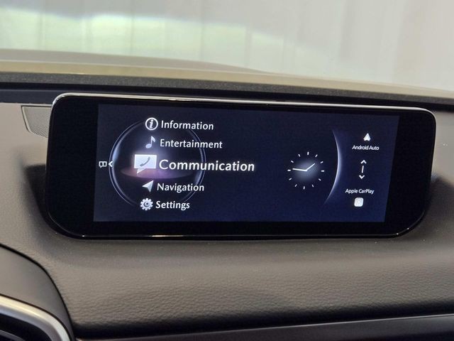 Mazda CX-50 Vehicle Full-screen Gallery Image 19