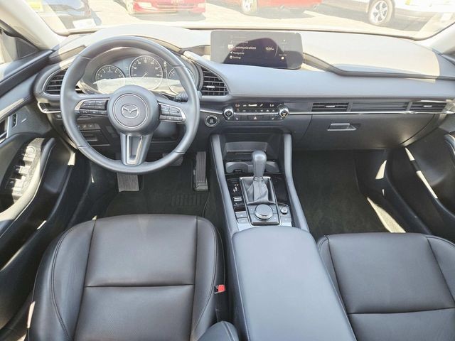 Mazda Mazda3 Vehicle Full-screen Gallery Image 07