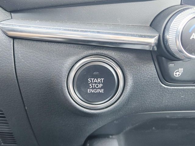 Mazda Mazda3 Vehicle Full-screen Gallery Image 28