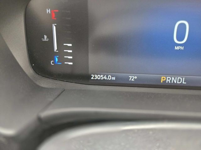 Ford Escape Vehicle Full-screen Gallery Image 19