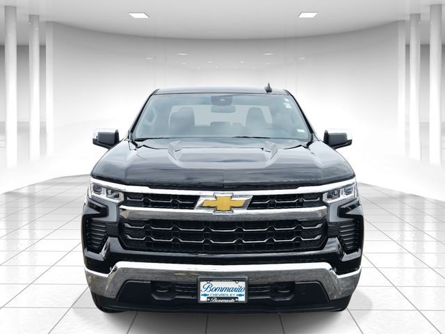 Chevrolet Silverado 1500 Vehicle Full-screen Gallery Image 05