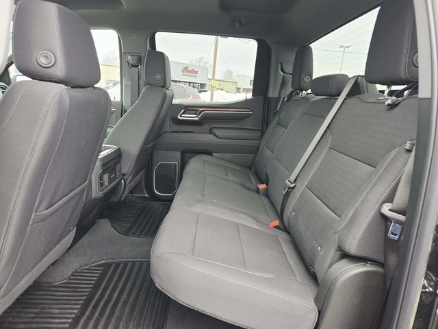 Chevrolet Silverado 1500 Vehicle Full-screen Gallery Image 09