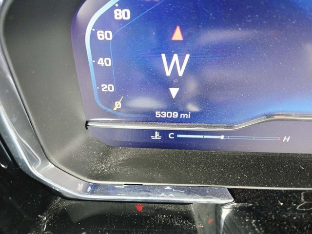 Chevrolet Silverado 1500 Vehicle Full-screen Gallery Image 20