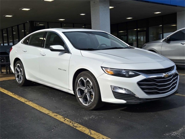 more details - chevrolet malibu