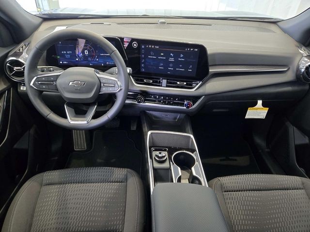 Chevrolet Equinox Vehicle Full-screen Gallery Image 06