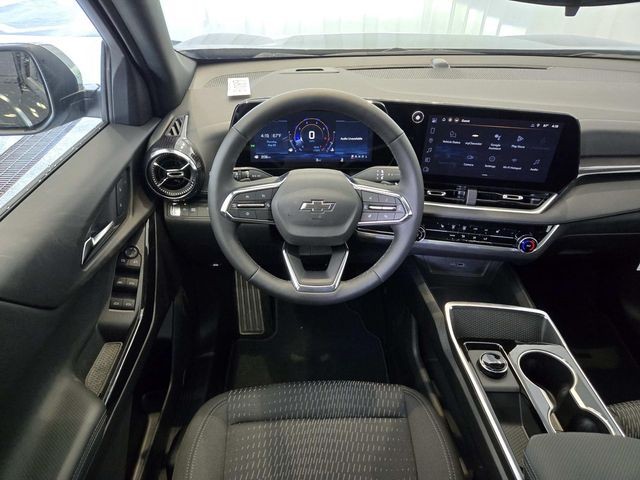 Chevrolet Equinox Vehicle Full-screen Gallery Image 07