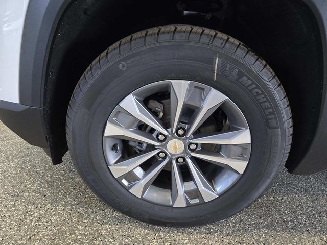 Chevrolet Equinox Vehicle Full-screen Gallery Image 14