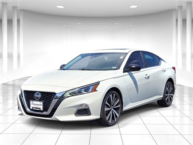 more details - nissan altima