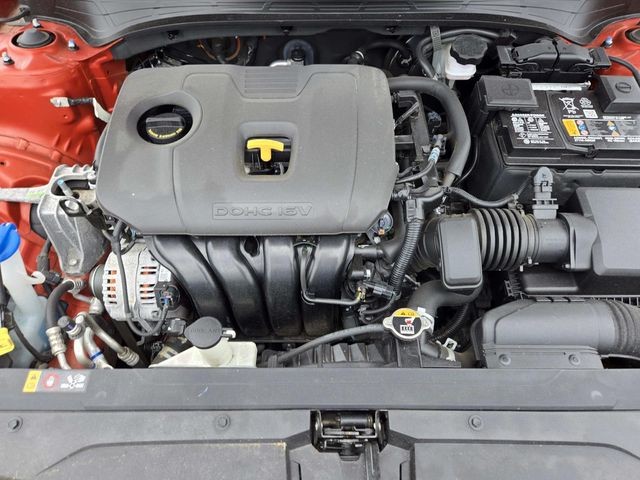 Kia Forte Vehicle Full-screen Gallery Image 14