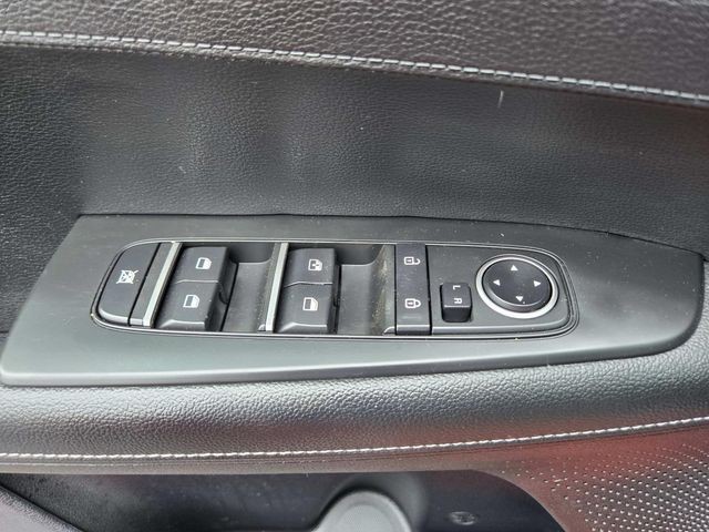 Kia Forte Vehicle Full-screen Gallery Image 31