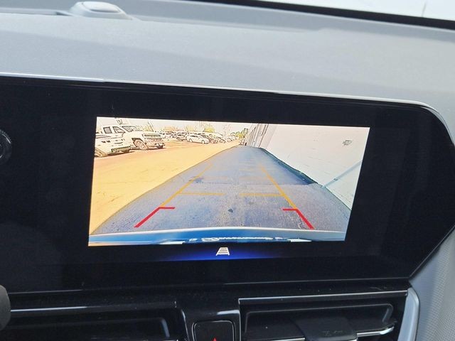 Chevrolet Trailblazer Vehicle Full-screen Gallery Image 22