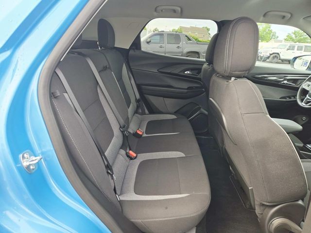 Chevrolet Trailblazer Vehicle Full-screen Gallery Image 11