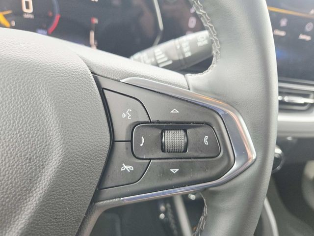 Chevrolet Trailblazer Vehicle Full-screen Gallery Image 17
