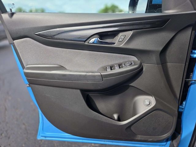 Chevrolet Trailblazer Vehicle Full-screen Gallery Image 29