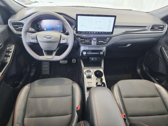 Ford Escape Vehicle Full-screen Gallery Image 06