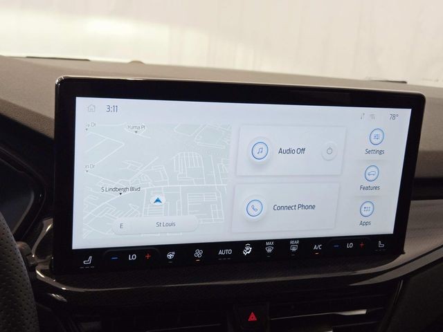 Ford Escape Vehicle Full-screen Gallery Image 22