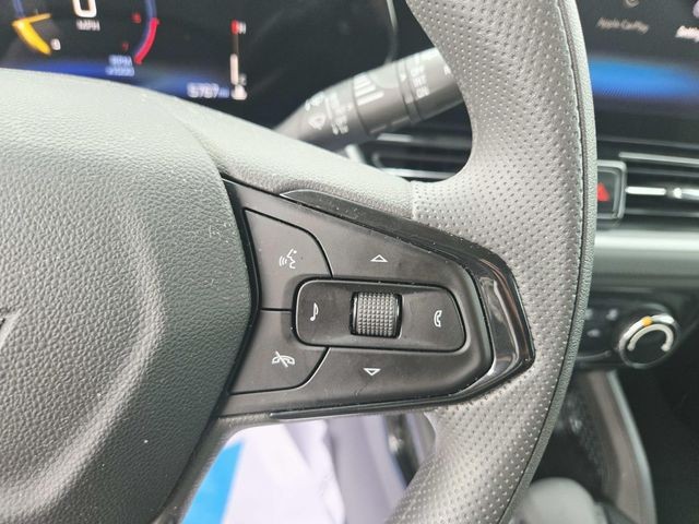 Chevrolet Trailblazer Vehicle Full-screen Gallery Image 16