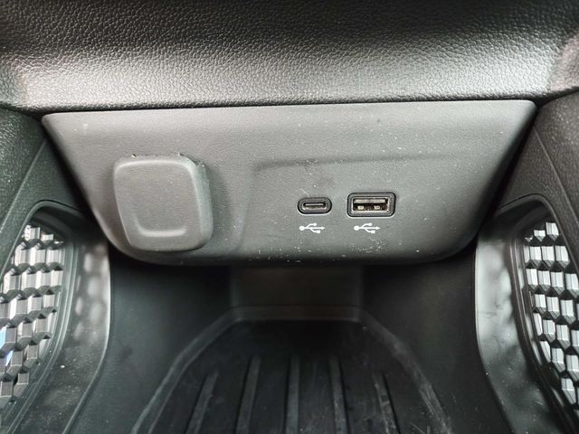 Chevrolet Trailblazer Vehicle Full-screen Gallery Image 23