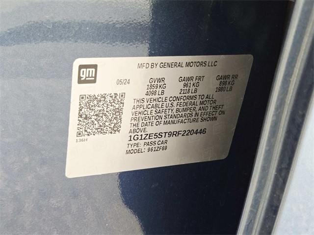 Chevrolet Malibu Vehicle Full-screen Gallery Image 35