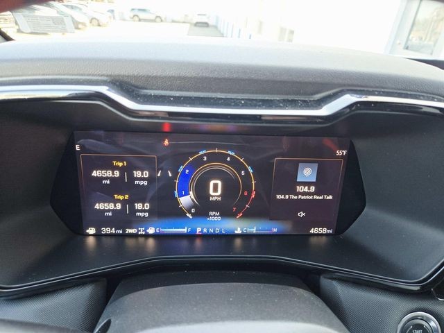 Chevrolet Colorado Vehicle Full-screen Gallery Image 18